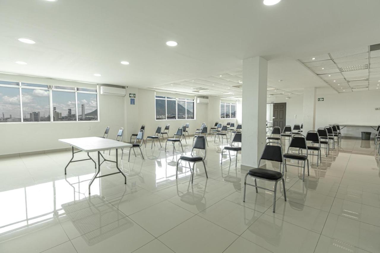Hotel Plaza Del Arco Express Monterrey Eksteriør billede