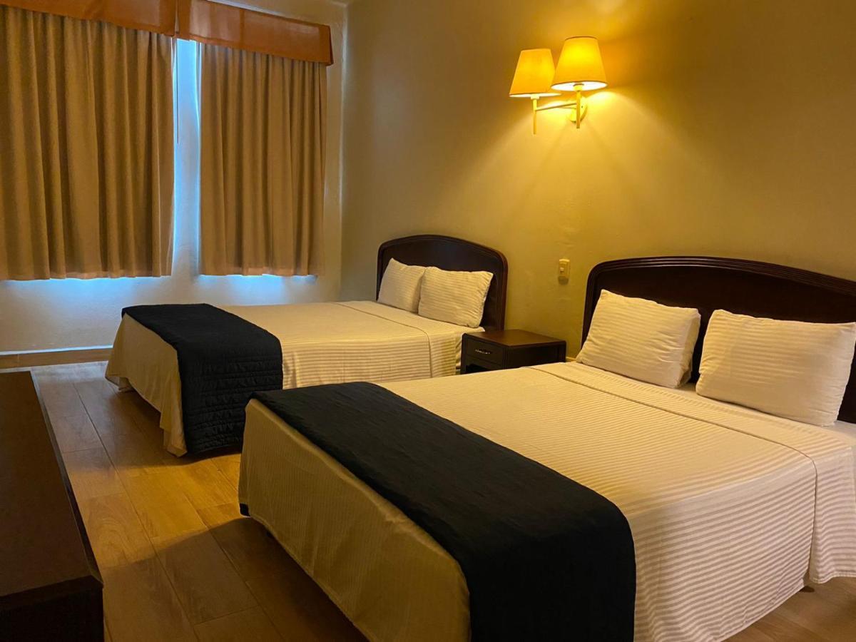 Hotel Plaza Del Arco Express Monterrey Eksteriør billede