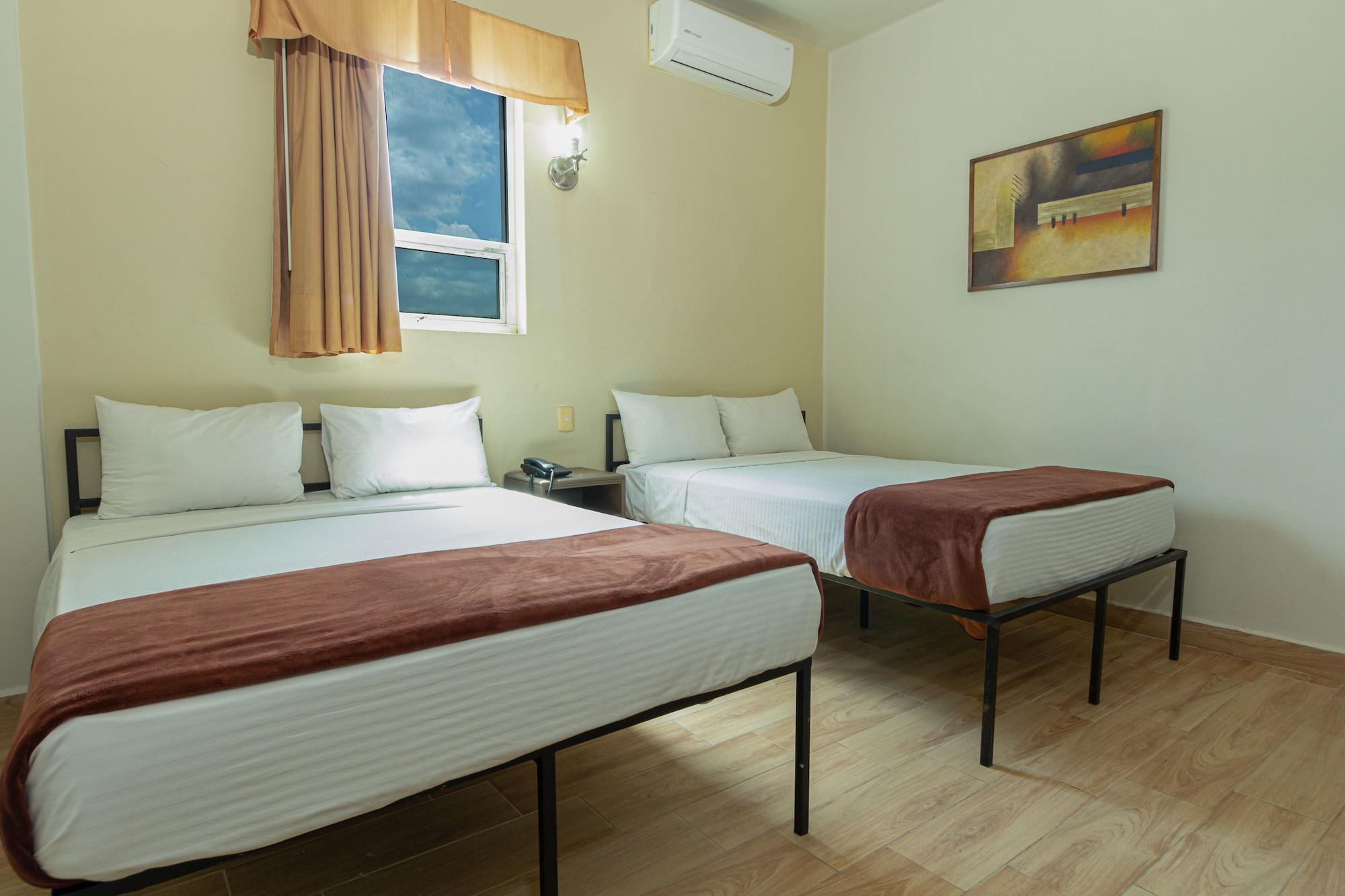 Hotel Plaza Del Arco Express Monterrey Eksteriør billede