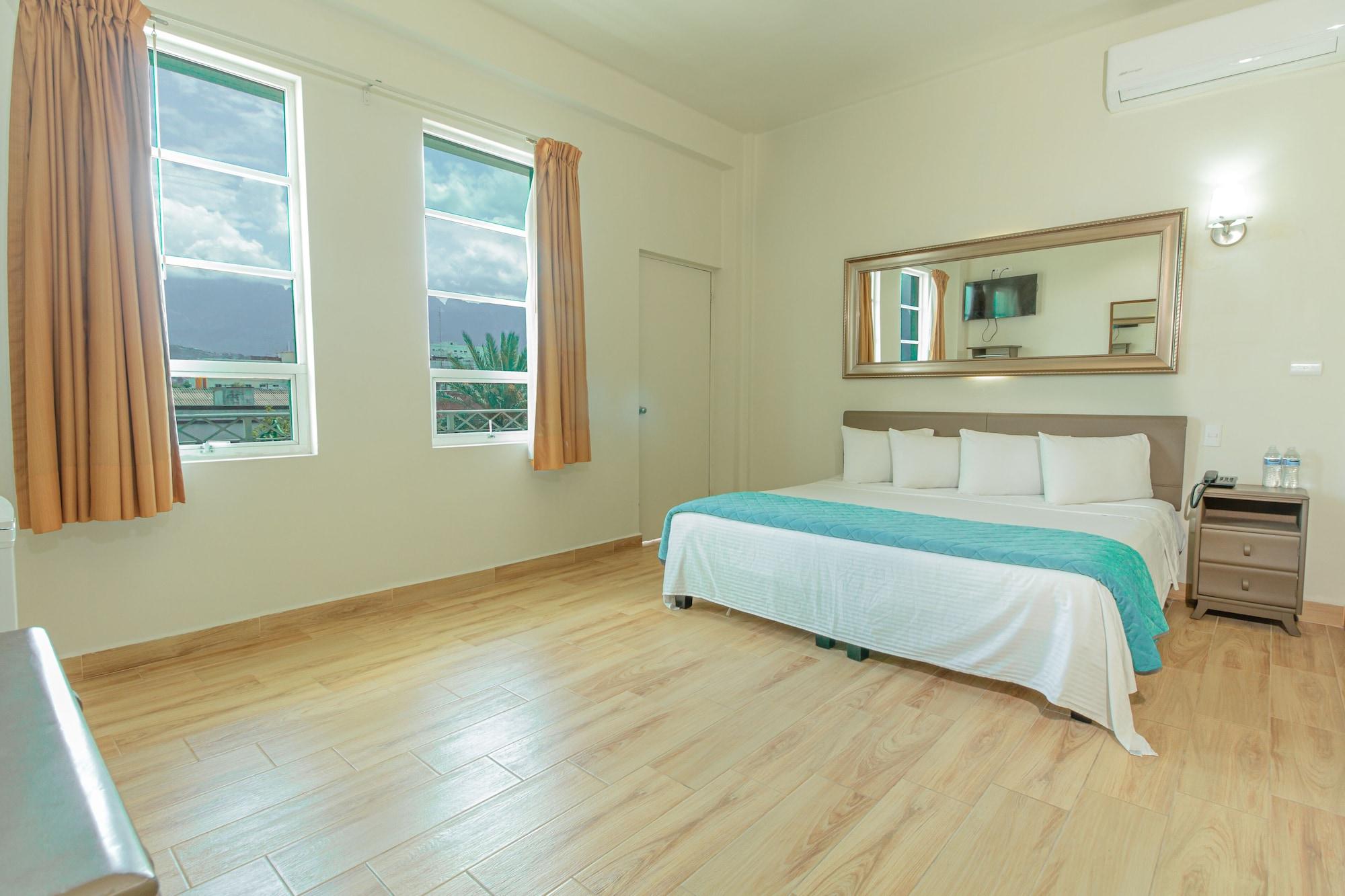 Hotel Plaza Del Arco Express Monterrey Eksteriør billede