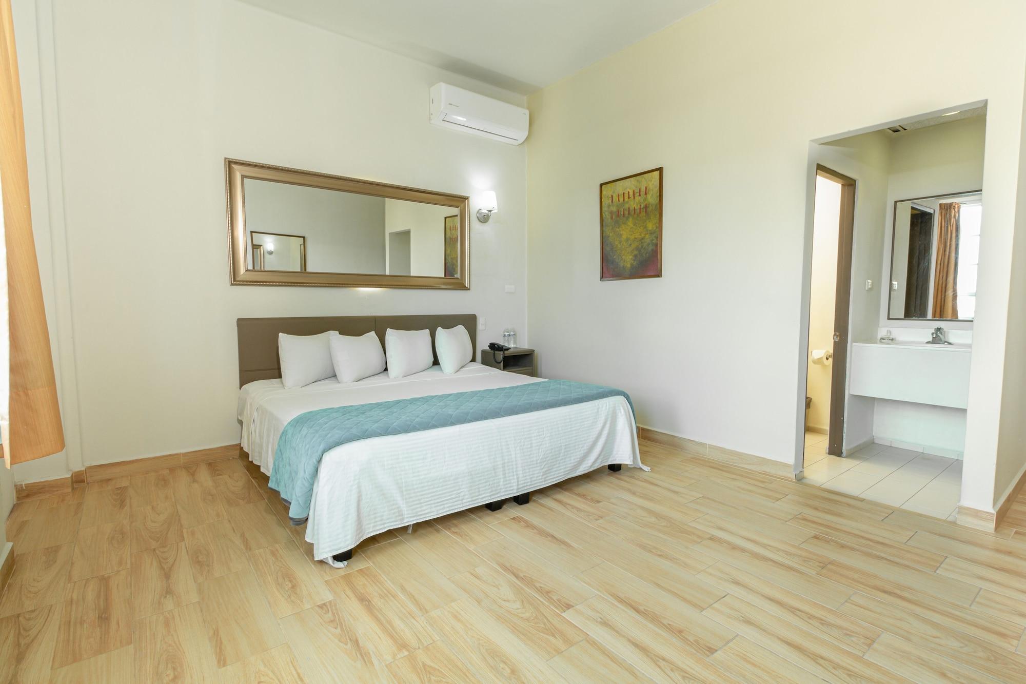 Hotel Plaza Del Arco Express Monterrey Eksteriør billede